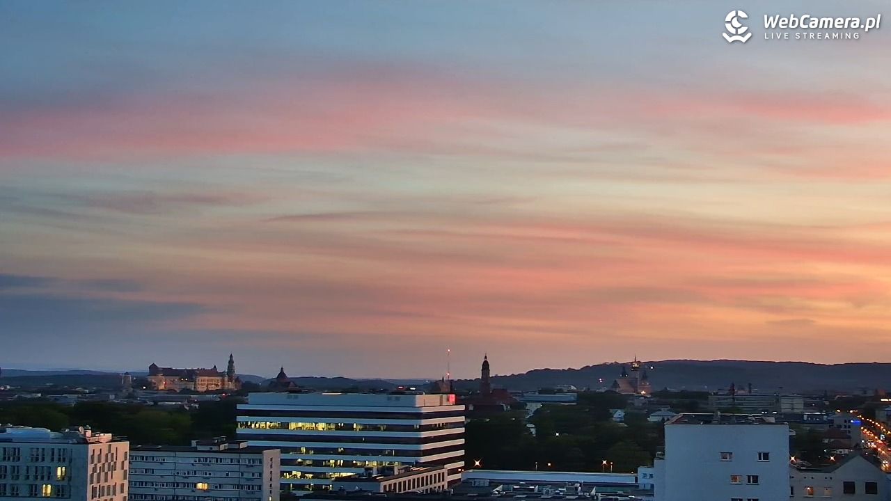 Kraków - panorama miasta - 22 maj 2026, 20:49