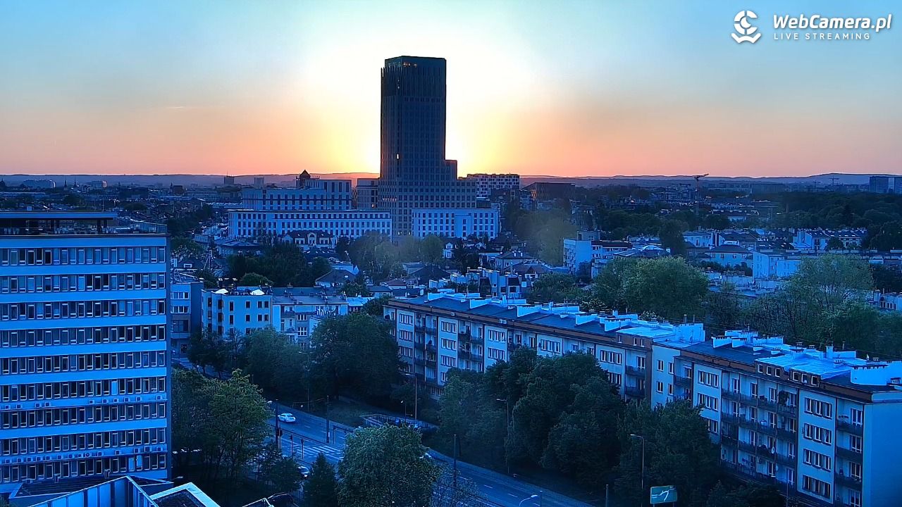 Kraków - panorama miasta - 26 kwiecień 2025, 19:41