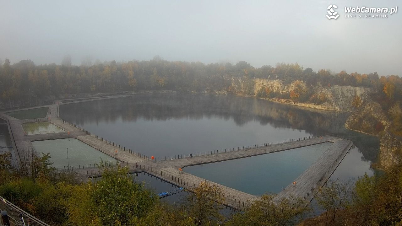Zakrzówek Kraków - widok na baseny NOWOŚĆ - 21 październik 2026, 06:06
