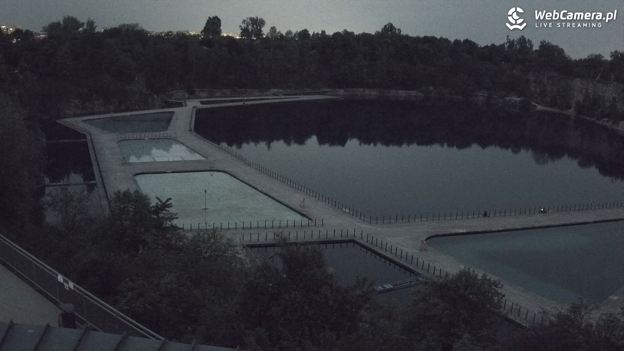 Zakrzówek Kraków - widok na baseny NOWOŚĆ - 08 maj 2026, 20:51