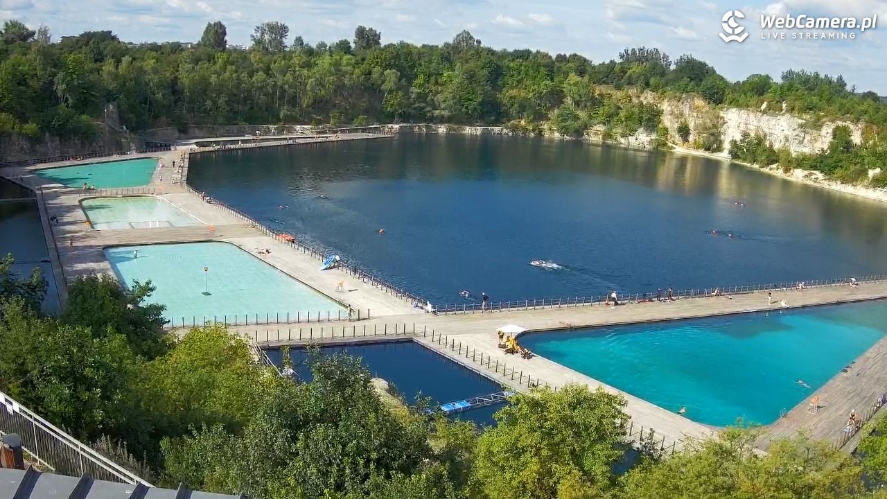 Zakrzówek Kraków - widok na baseny NOWOŚĆ - 01 sierpień 2025, 08:56