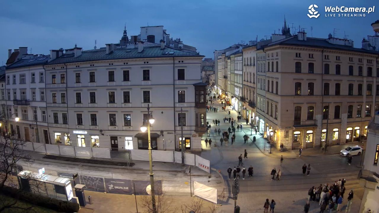 Kraków - Plac Wszystkich Świętych - 30 marzec 2025, 19:25