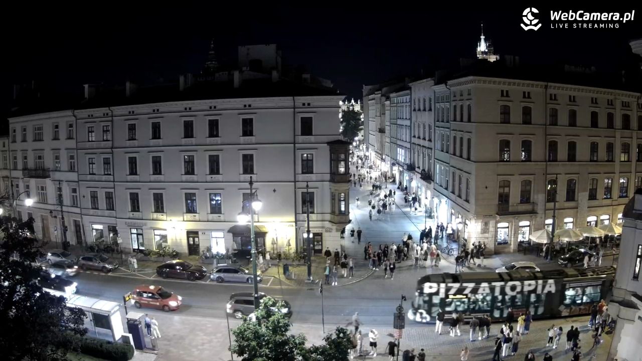 Kraków - Plac Wszystkich Świętych - 21 czerwiec 2025, 22:51
