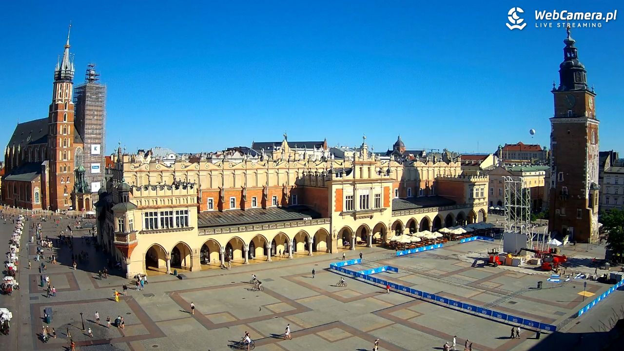 Kraków - widok na Rynek Główny - 01 lipiec 2025, 16:59