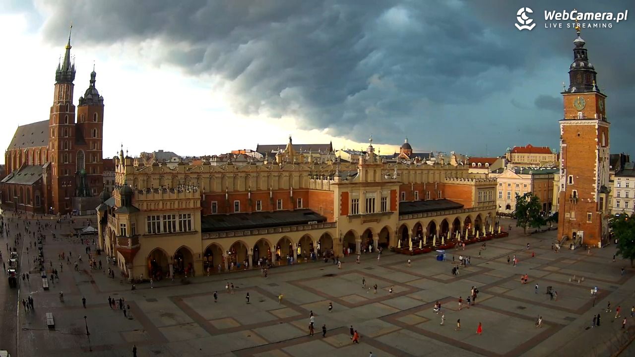 Kraków - widok na Rynek Główny - 19 lipiec 2026, 17:03