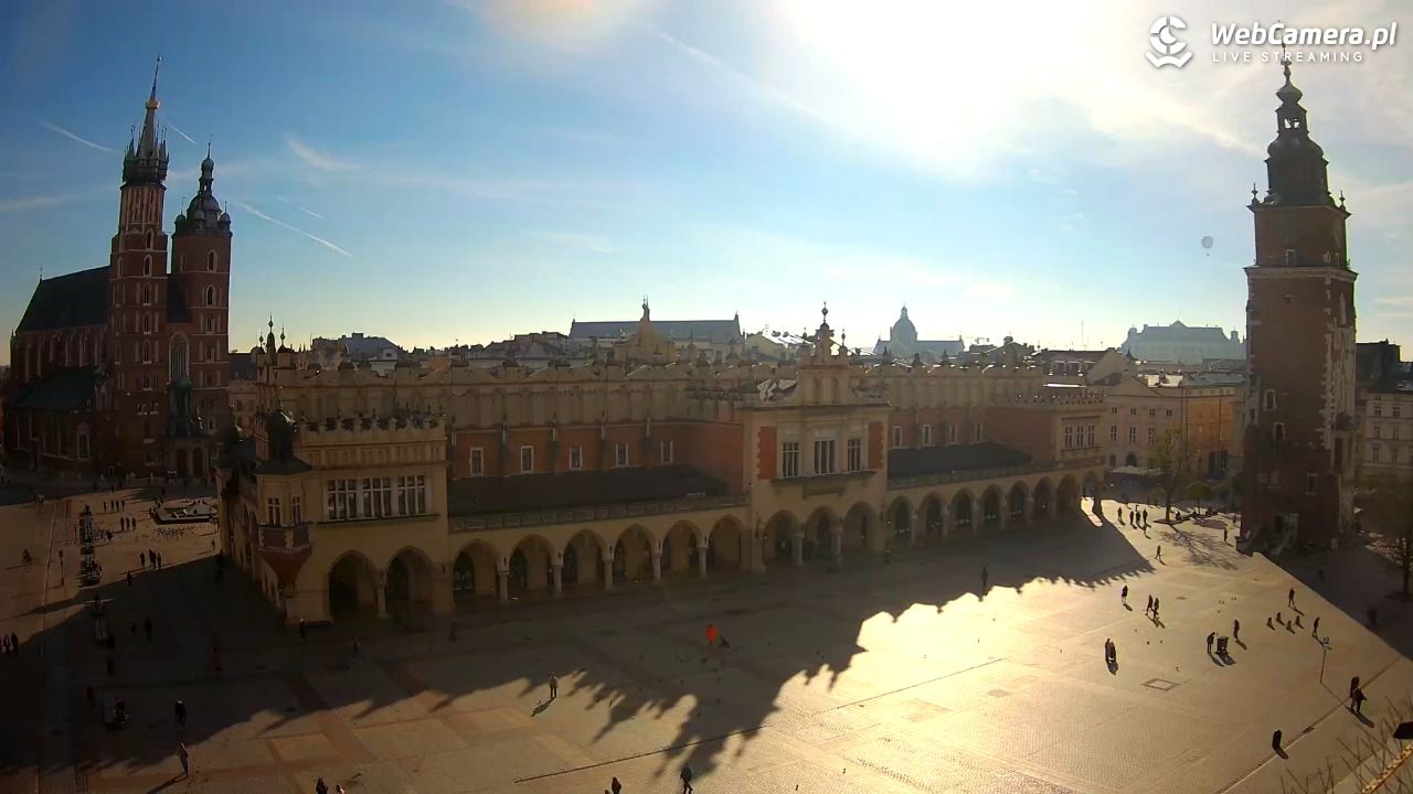 Kraków - widok na Rynek Główny - 05 listopad 2025, 10:33