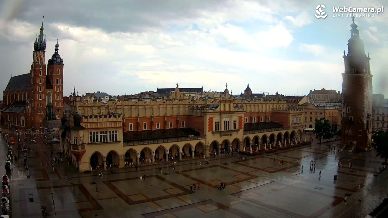 Kraków - widok na Rynek Główny - 19 lipiec 2026, 16:04
