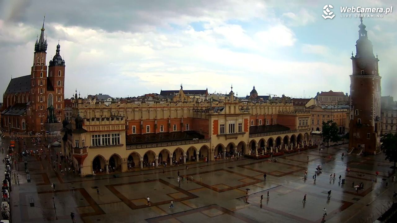 Kraków - widok na Rynek Główny - 19 lipiec 2026, 16:04