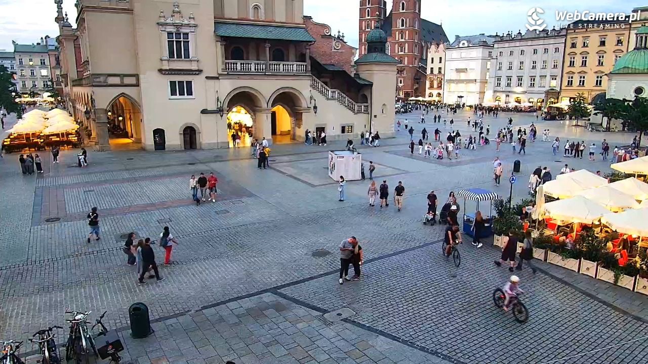 KRAKÓW - Rynek Główny NOWOŚĆ - 26 sierpień 2026, 19:52
