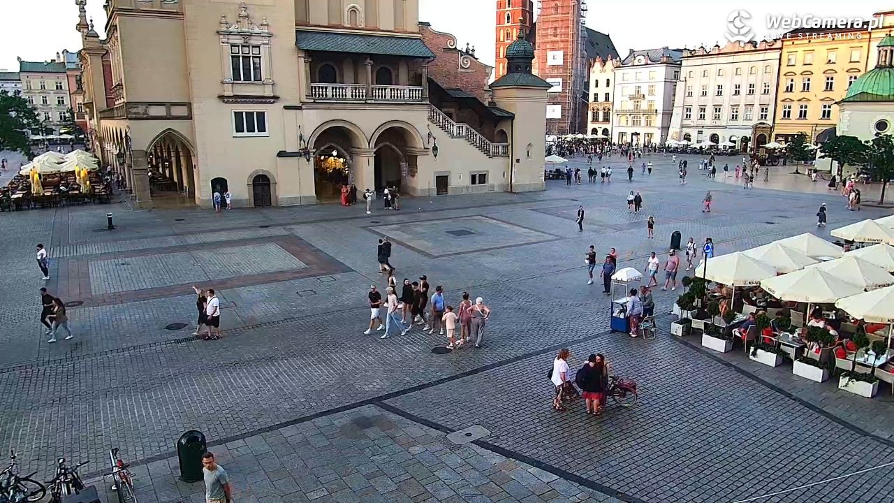 KRAKÓW - Rynek Główny NOWOŚĆ - 30 czerwiec 2025, 20:43