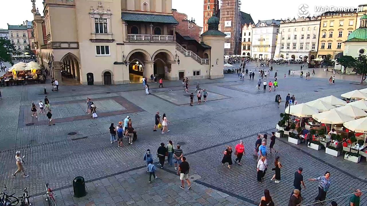 KRAKÓW - Rynek Główny NOWOŚĆ - 30 czerwiec 2025, 20:57