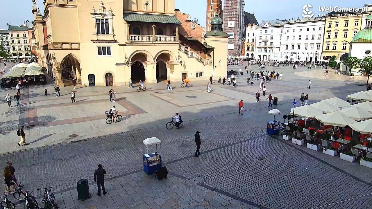 KRAKÓW - Rynek Główny NOWOŚĆ - 29 kwiecień 2025, 16:57