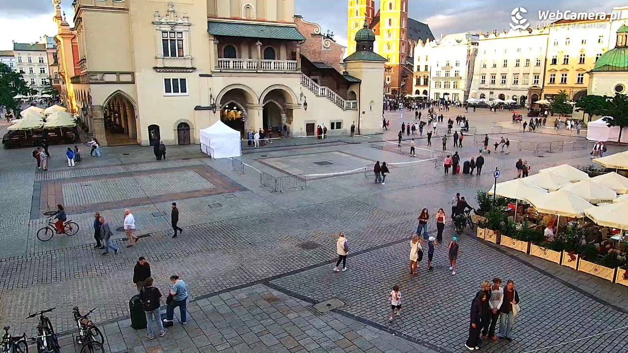 KRAKÓW - Rynek Główny NOWOŚĆ - 09 lipiec 2026, 20:21