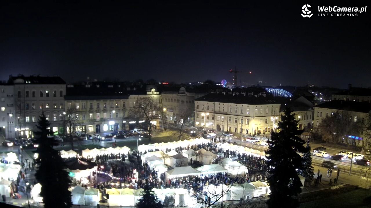 Kraków - widok na rynek Podgórski - 29 listopad 2025, 17:39