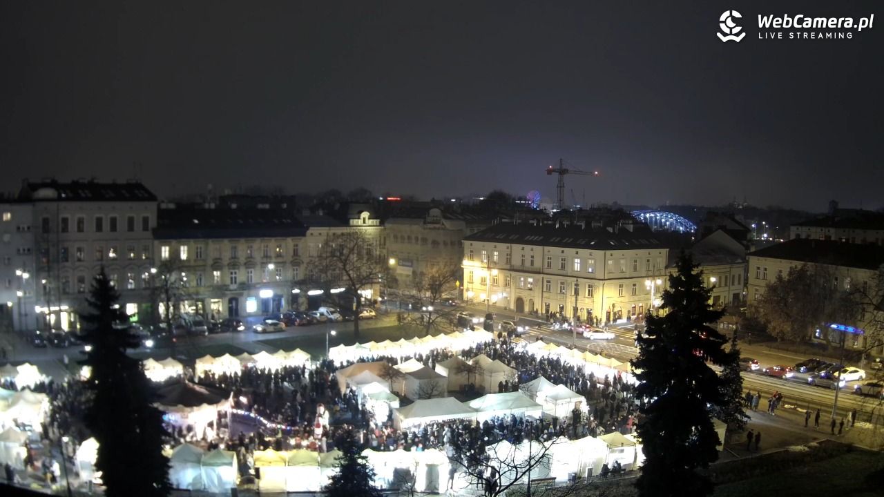 Kraków - widok na rynek Podgórski - 30 listopad 2025, 16:48