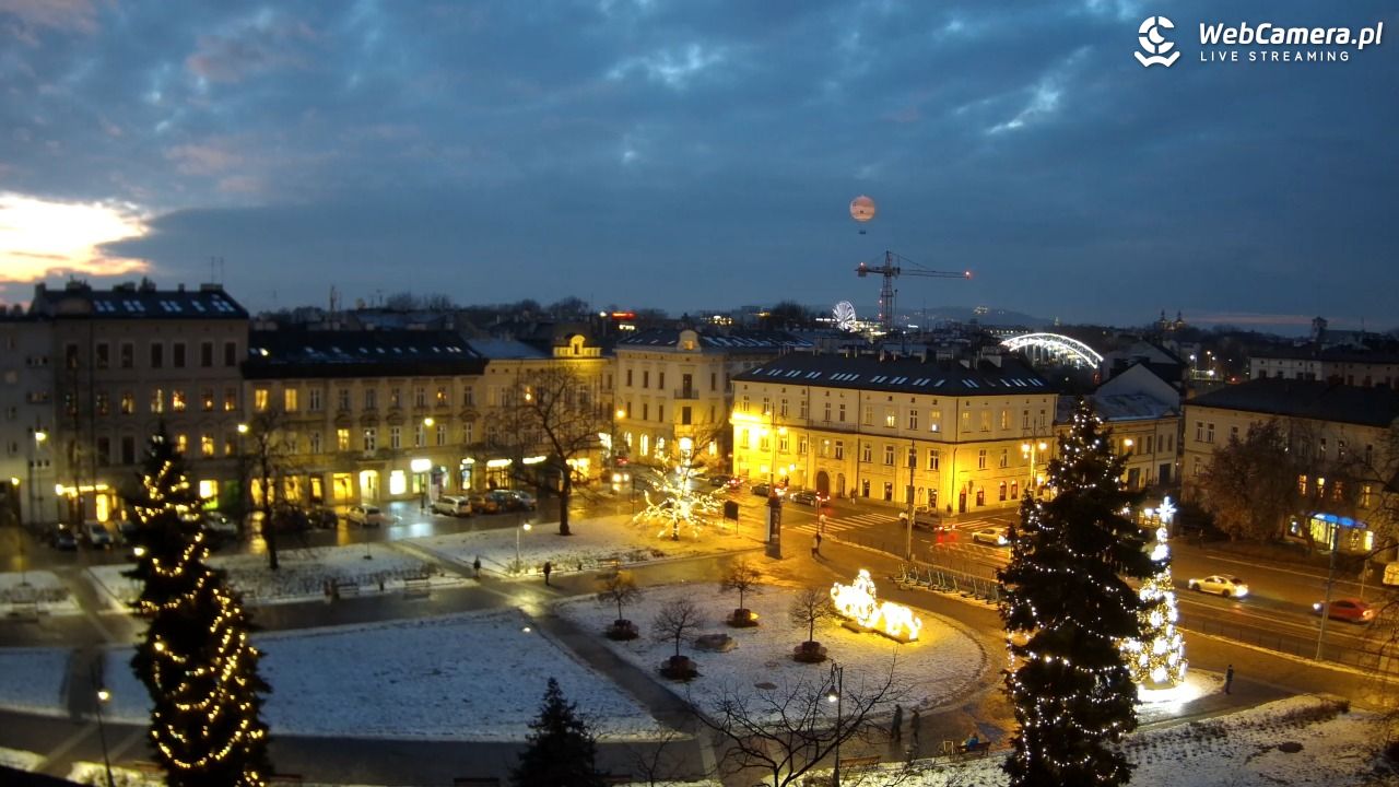Kraków - widok na rynek Podgórski - 27 styczeń 2026, 16:57