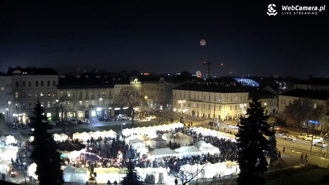Kraków - widok na rynek Podgórski - 29 listopad 2025, 16:57