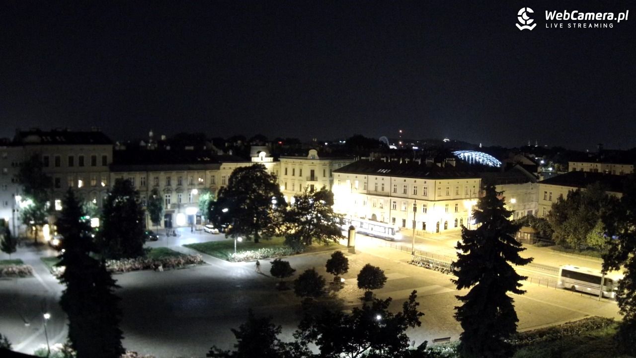 Kraków - widok na rynek Podgórski - 29 czerwiec 2026, 22:41