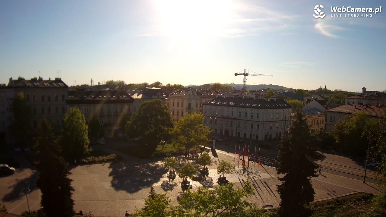 Kraków - widok na rynek Podgórski - 03 maj 2026, 17:48