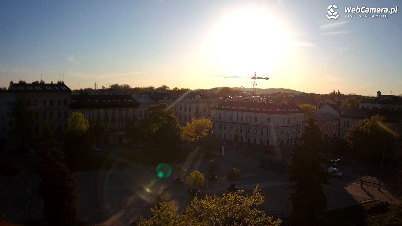 Kraków - widok na rynek Podgórski - 28 kwiecień 2026, 18:45