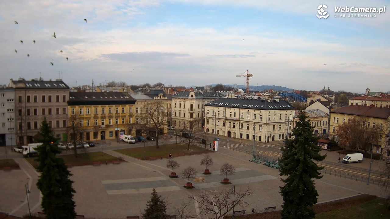 Kraków - widok na rynek Podgórski - 17 marzec 2026, 07:38