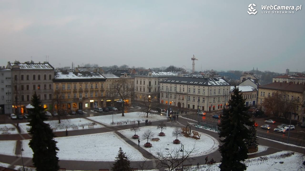 Kraków - widok na rynek Podgórski - 25 styczeń 2026, 16:22