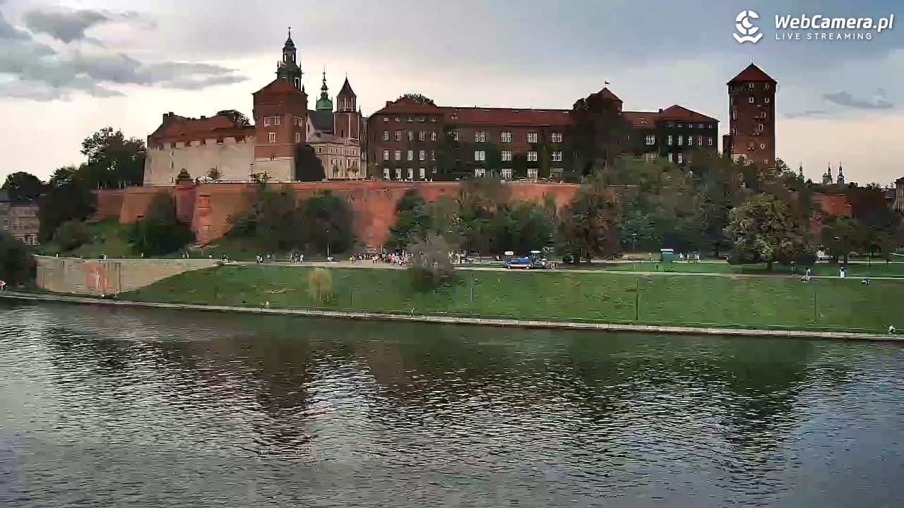 KRAKÓW - widok na Zamek Królewski na Wawelu NOWOŚĆ - 13 wresień 2025, 17:57