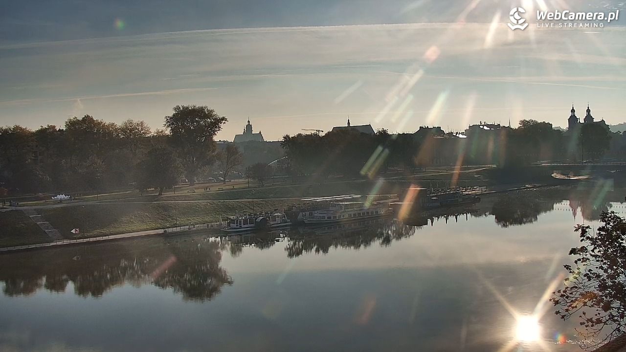 KRAKÓW - widok na Zamek Królewski na Wawelu NOWOŚĆ - 18 październik 2026, 07:02