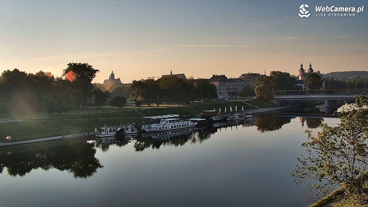 KRAKÓW - widok na Zamek Królewski na Wawelu NOWOŚĆ - 24 maj 2026, 05:51