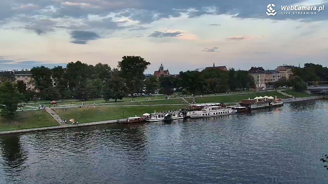 KRAKÓW - widok na Zamek Królewski na Wawelu NOWOŚĆ - 26 sierpień 2026, 19:17