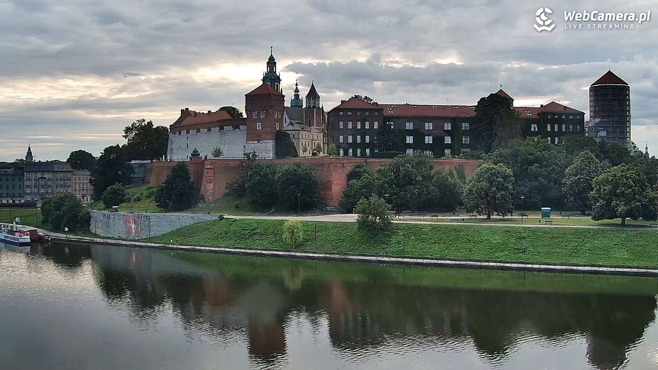 KRAKÓW - widok na Zamek Królewski na Wawelu NOWOŚĆ - 10 lipiec 2026, 06:34