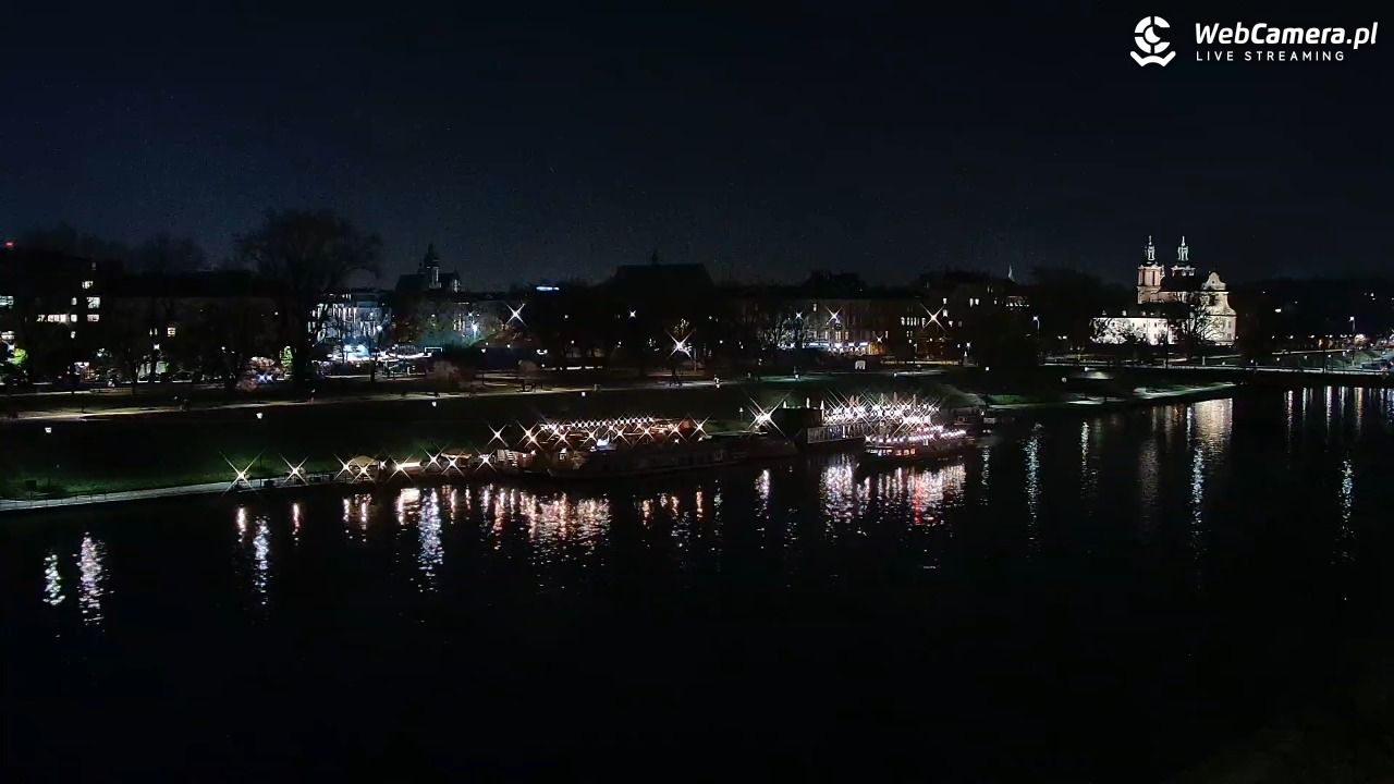 KRAKÓW - widok na Zamek Królewski na Wawelu NOWOŚĆ - 07 listopad 2025, 20:04