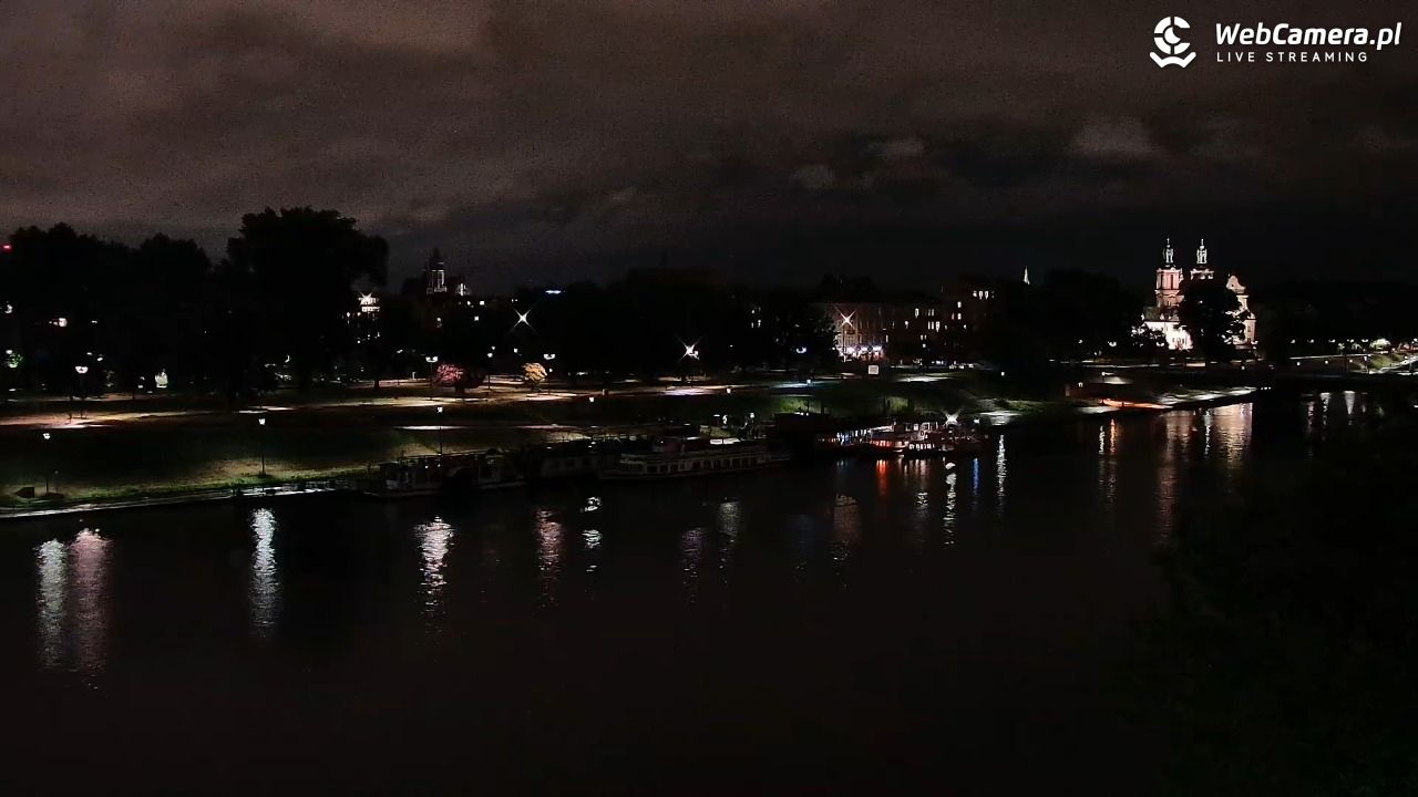 KRAKÓW - widok na Zamek Królewski na Wawelu NOWOŚĆ - 17 maj 2025, 22:16