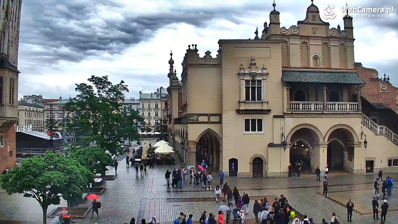 Kraków - widok na Rynek Główny - 10 czerwiec 2026, 15:27