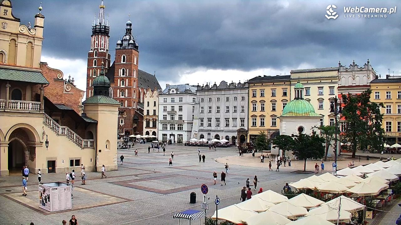 Kraków - widok na Rynek Główny - 28 lipiec 2026, 09:53