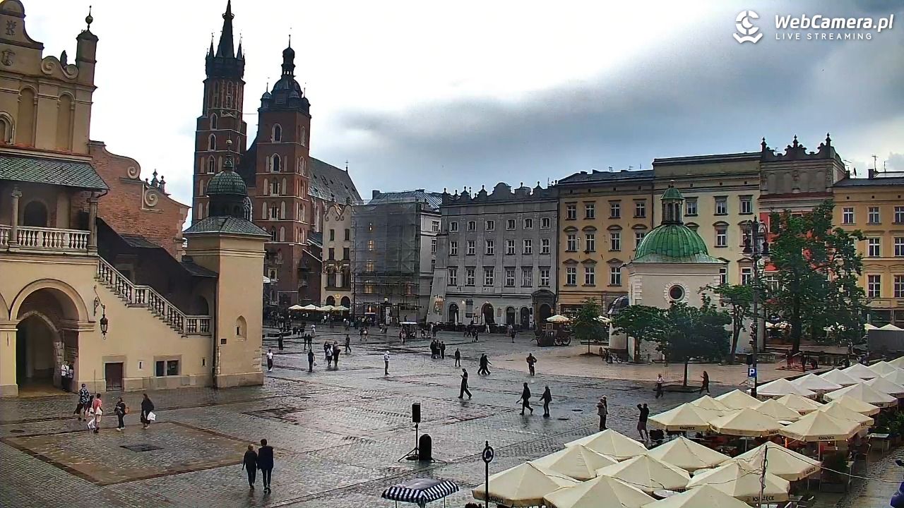 Kraków - widok na Rynek Główny - 03 czerwiec 2026, 18:11
