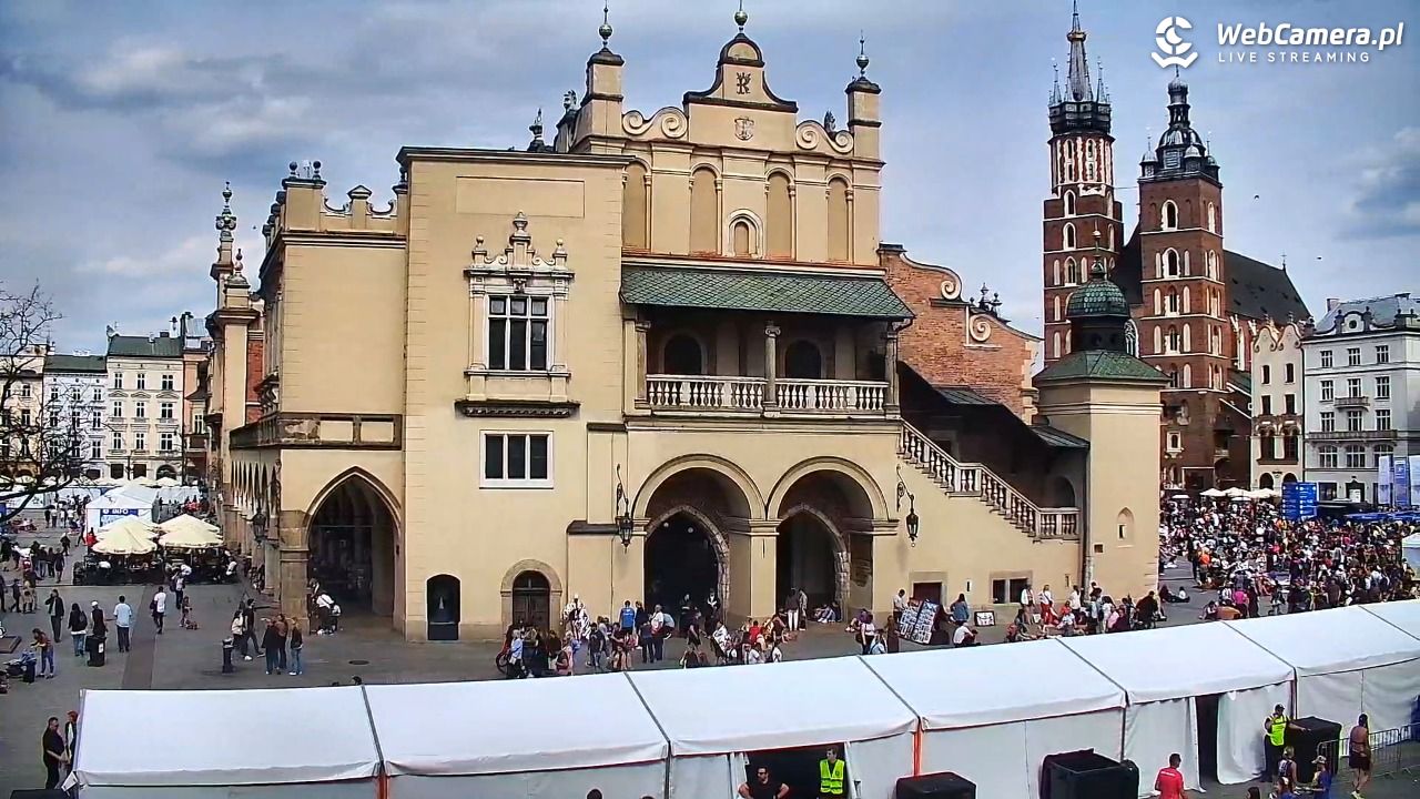 Kraków - widok na Rynek Główny - 19 kwiecień 2026, 14:29