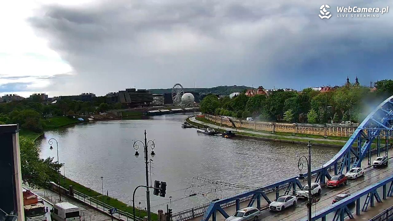 Kraków - widok na Wisłę i Most im. Marszałka Piłsudskiego - 15 maj 2026, 14:01