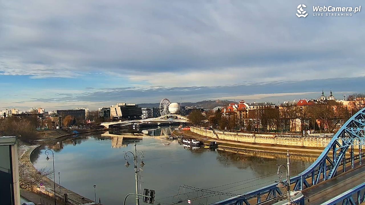 Kraków - widok na Wisłę i Most im. Marszałka Piłsudskiego - 11 luty 2026, 09:29