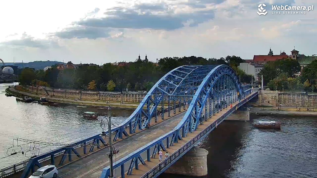 Kraków - widok na Wisłę i Most im. Marszałka Piłsudskiego - 16 sierpień 2026, 17:03