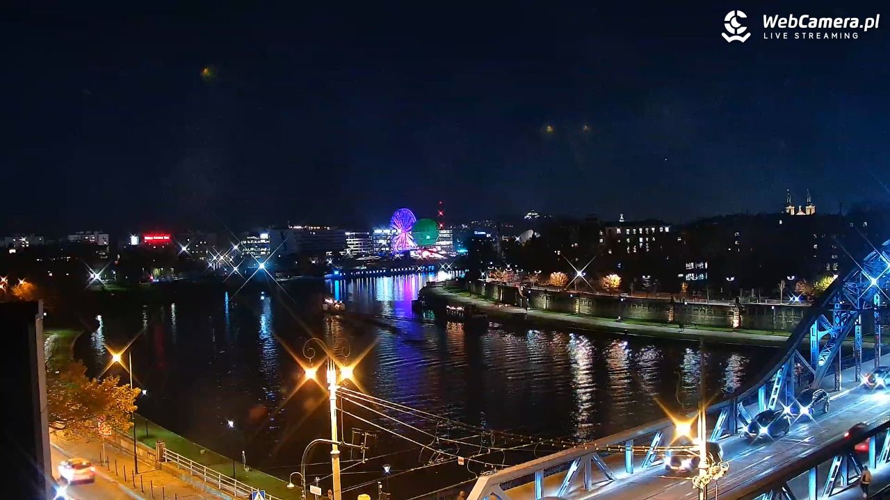 Kraków - widok na Wisłę i Most im. Marszałka Piłsudskiego - 04 listopad 2025, 18:08