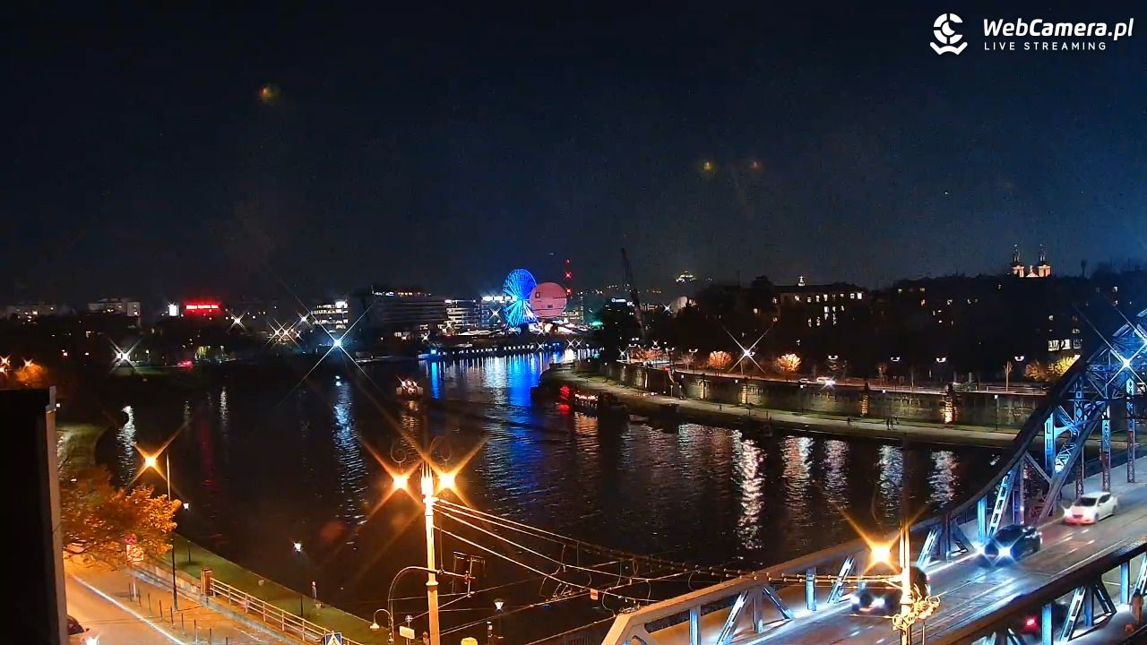 Kraków - widok na Wisłę i Most im. Marszałka Piłsudskiego - 06 listopad 2025, 20:33