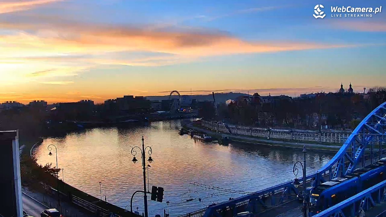 Kraków - widok na Wisłę i Most im. Marszałka Piłsudskiego - 05 listopad 2025, 16:15