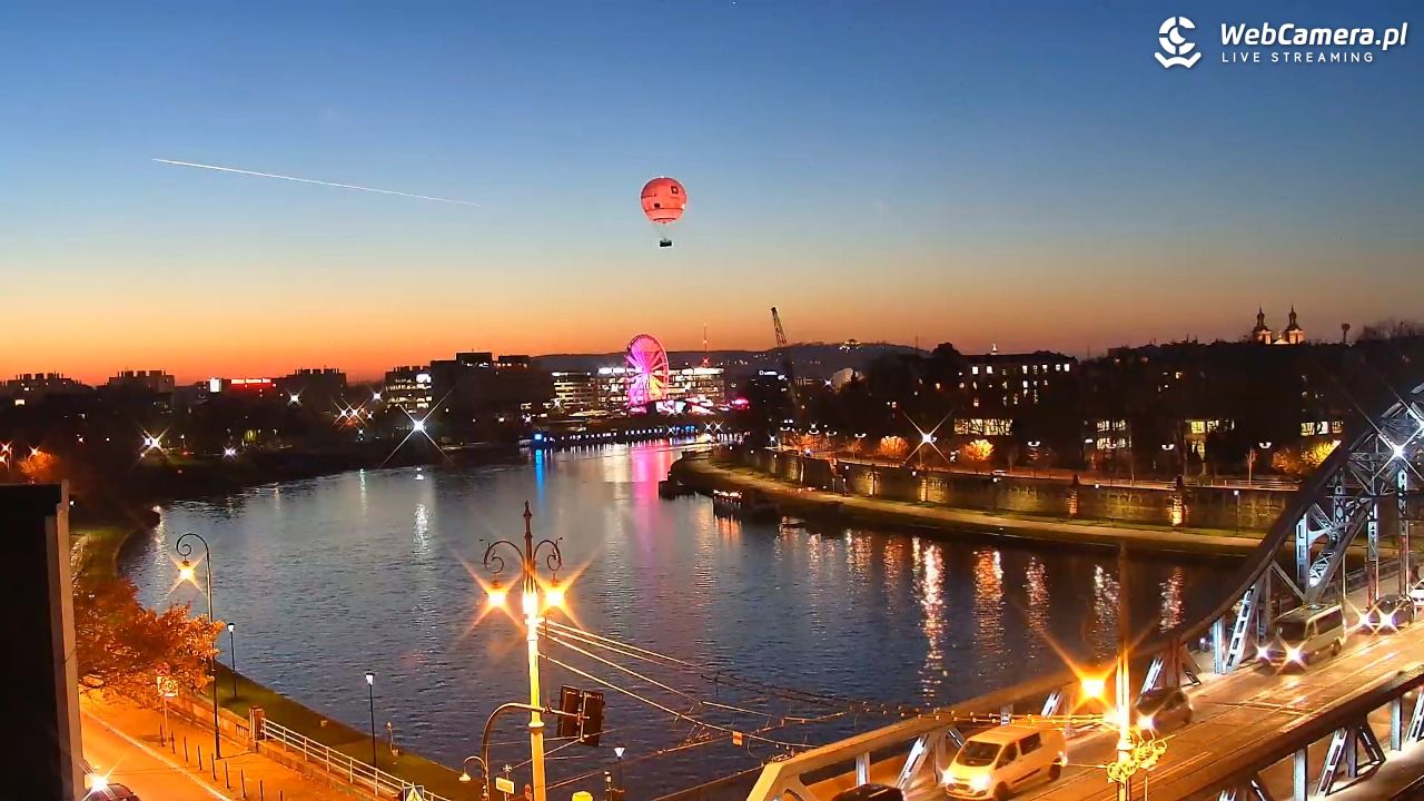 Kraków - widok na Wisłę i Most im. Marszałka Piłsudskiego - 06 listopad 2025, 16:54