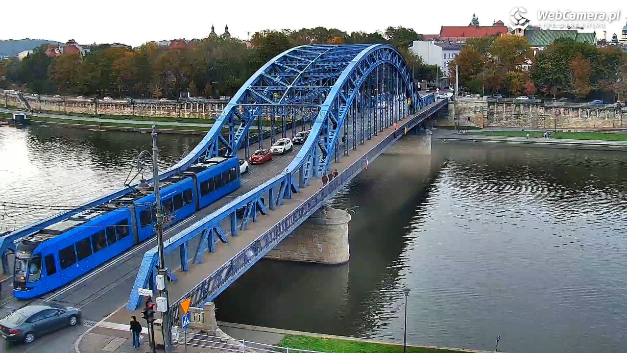 Kraków - widok na Wisłę i Most im. Marszałka Piłsudskiego - 01 październik 2026, 16:42