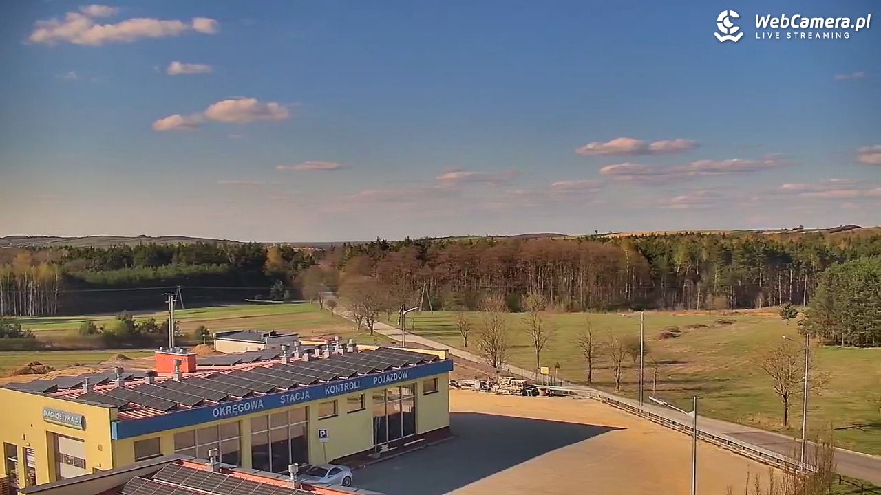 Krasocin - widok z zabytkowego wiatraka - 17 kwiecień 2026, 16:51