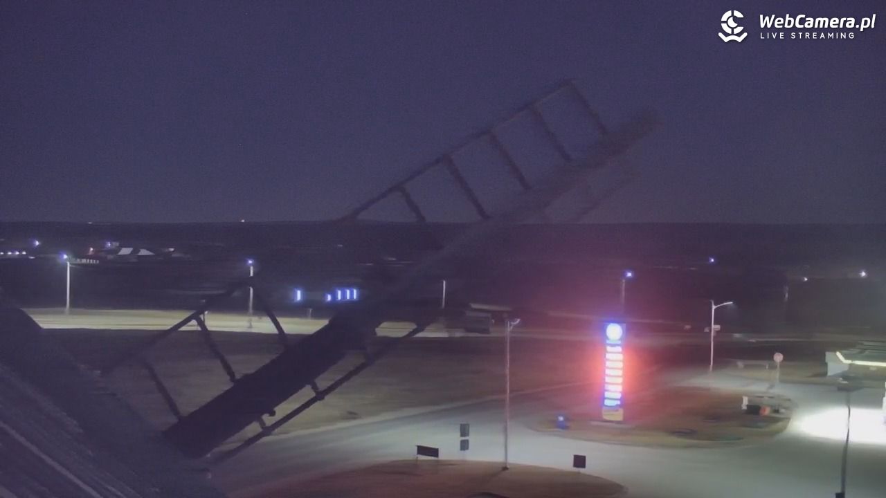 Krasocin - widok z zabytkowego wiatraka - 03 marzec 2026, 22:56