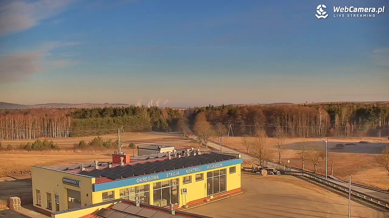 Krasocin - widok z zabytkowego wiatraka - 03 marzec 2026, 07:47