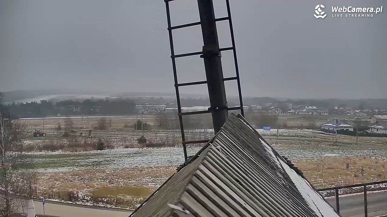 Krasocin - widok z zabytkowego wiatraka - 29 listopad 2025, 12:11