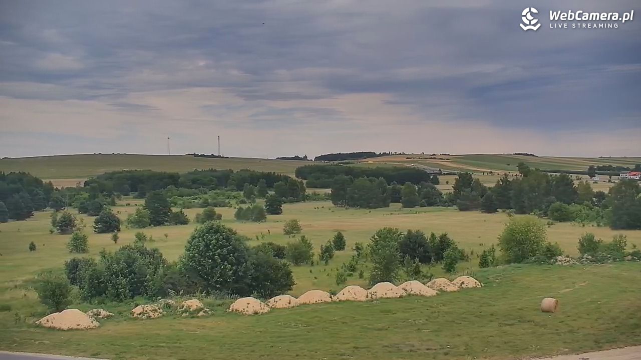Krasocin - widok z zabytkowego wiatraka - 04 lipiec 2025, 09:41